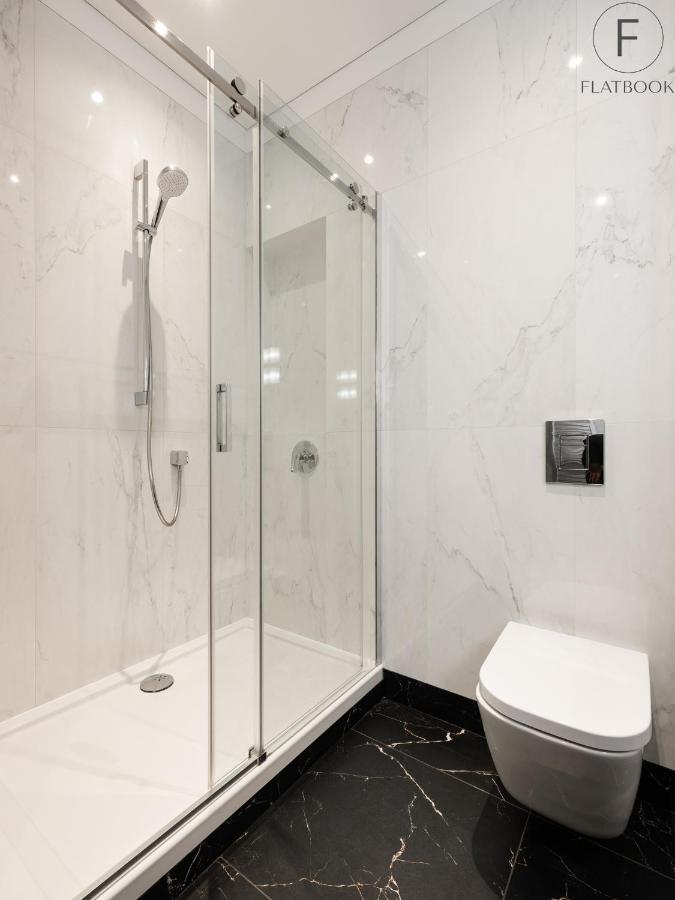 Flatbook - City Center Apartments Brabank With Parking Danzig Exterior foto